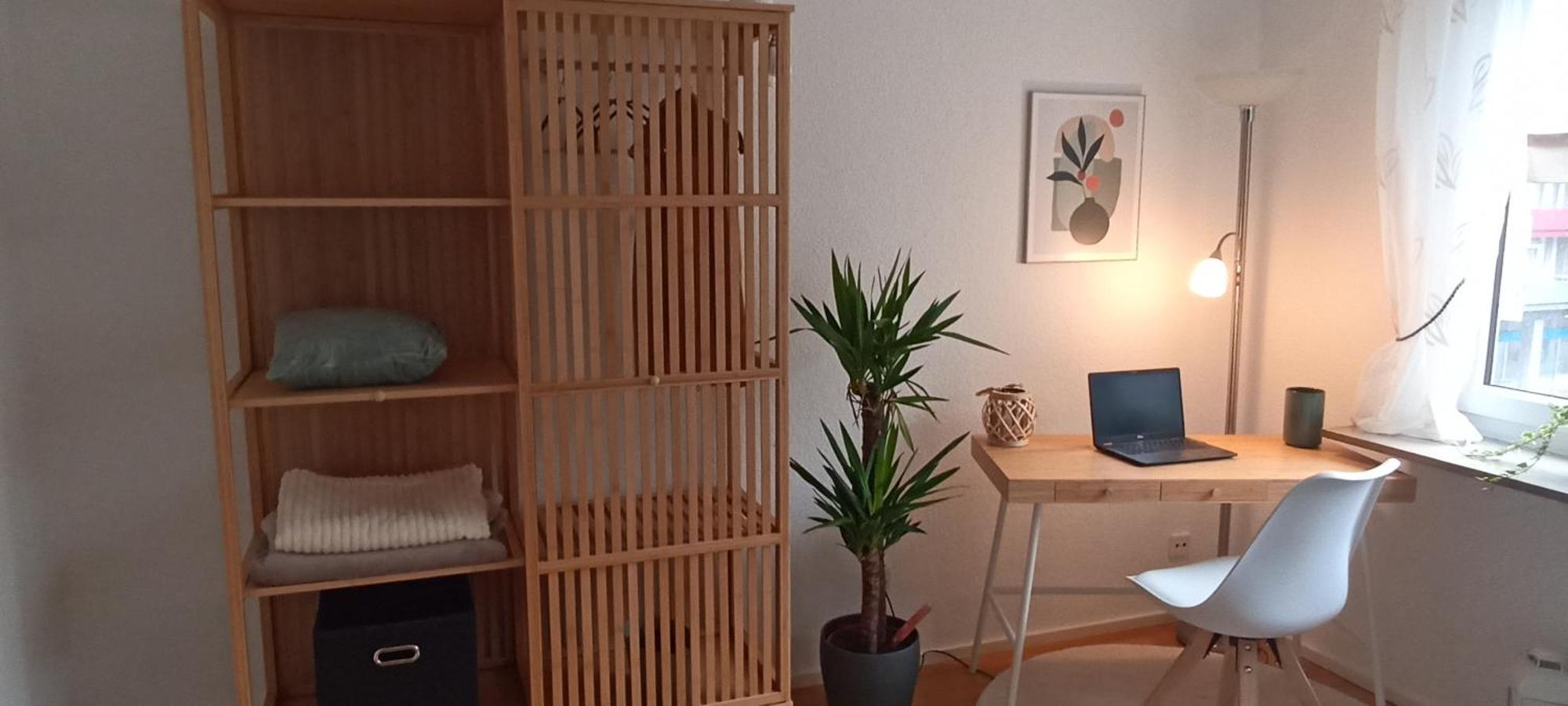 Gemuetliches Helles Apartment Mit Balkon Und Parkplatz Vor Der Tuer Im Zentrum Von بايروث المظهر الخارجي الصورة